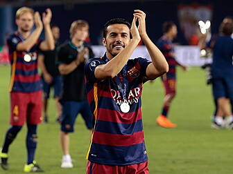 WATCH: Barcelona players and j...